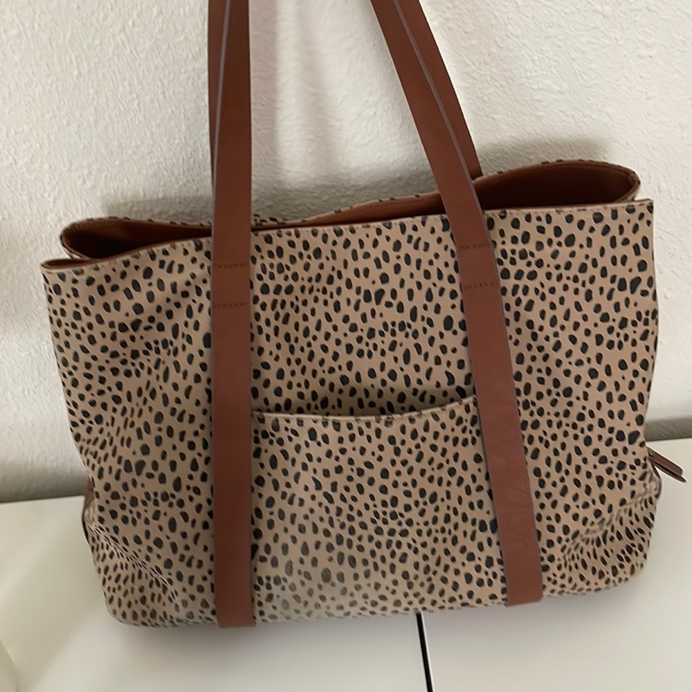 Dalmatian print bag! 3 pockets- Target- Universal Thread Goods Co.